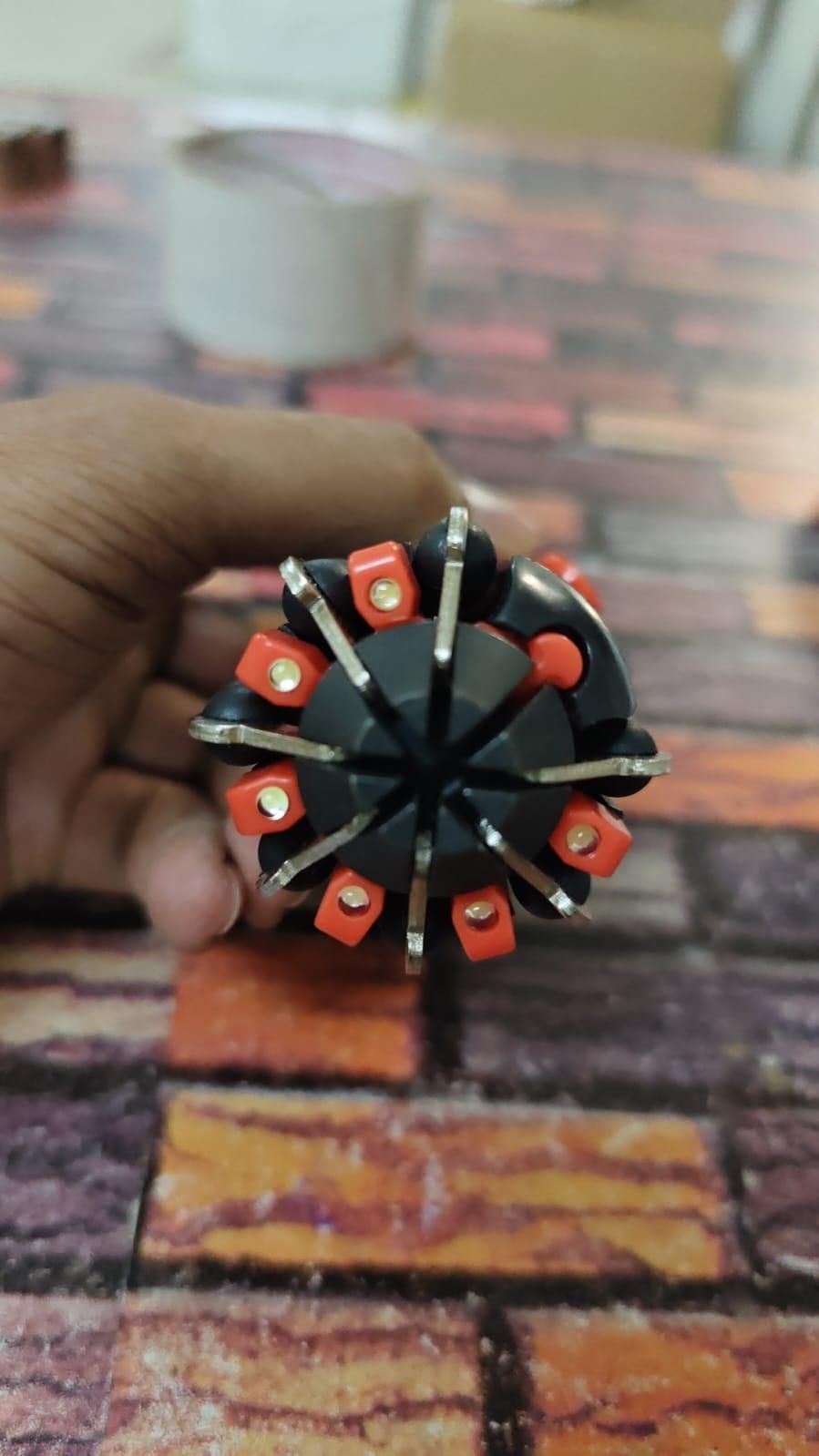 Screwdriver- 8 in 1 Screwdriver Interchangeable Bits Tool Set