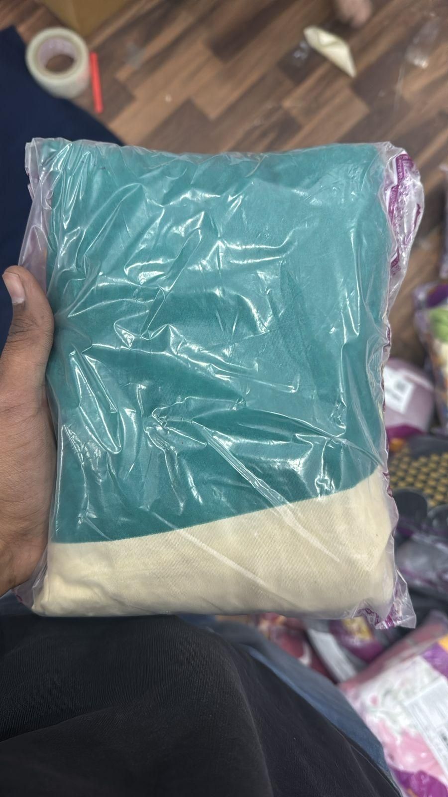 Round Elastic Fitted Double Bed Bedsheet