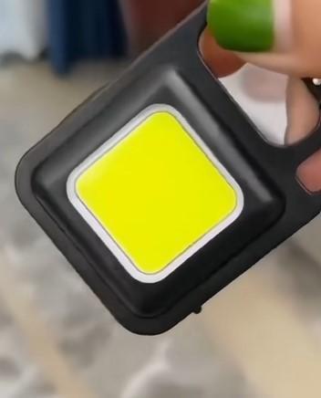 Mini LED COB Flashlight Keychain Light With LED Zoomable Metal 7w Torch